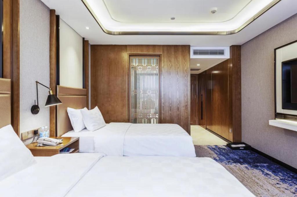 Linyi Blue Horizon Intenational Hotel Exterior foto